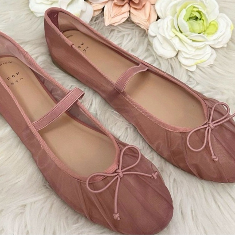 A New Day Pink Mesh Ballet Flats with Bow NWT - Picture 9 of 9
